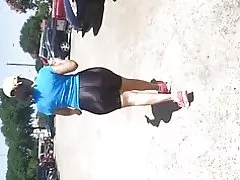 Yetkin latina mega попой