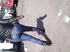 Madurita vanna otağı jeans ajustados